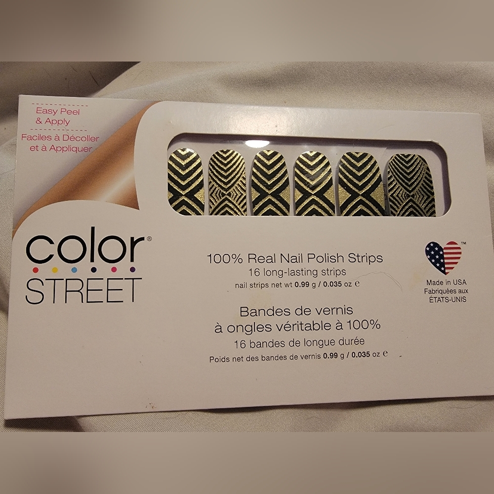 Color street nail strips. Color is drop the ball.